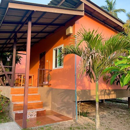 Pim Bungalow Mae Haad Exterior photo