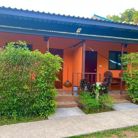 Pim Bungalow Mae Haad Exterior photo